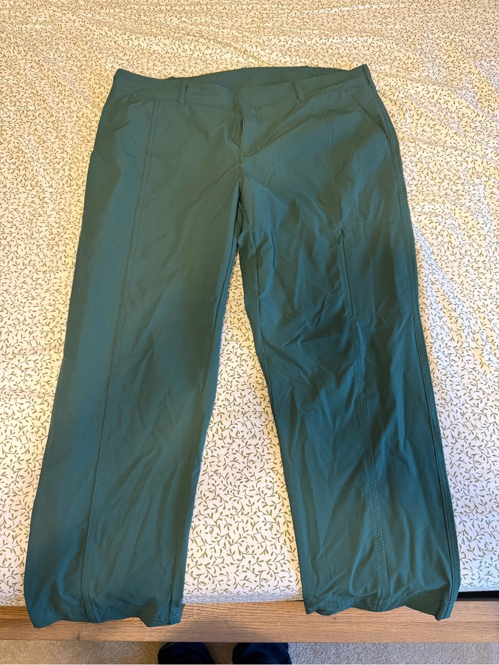 Kirkland Travel Pant Forest Green